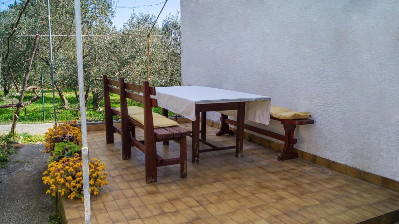 Villa Vecchia Oliva,Kuljica à Kukljica Extérieur photo